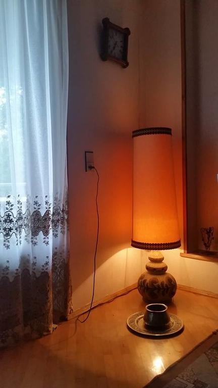 Omsi House Hotel Telavi Kültér fotó